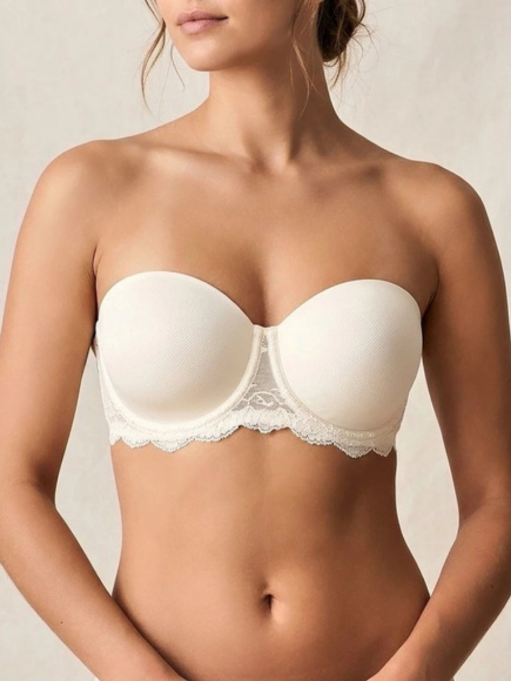 NWT Calvin Klein Seductive Comfort Lace Strapless Convertible Bra - Ivory 34DD